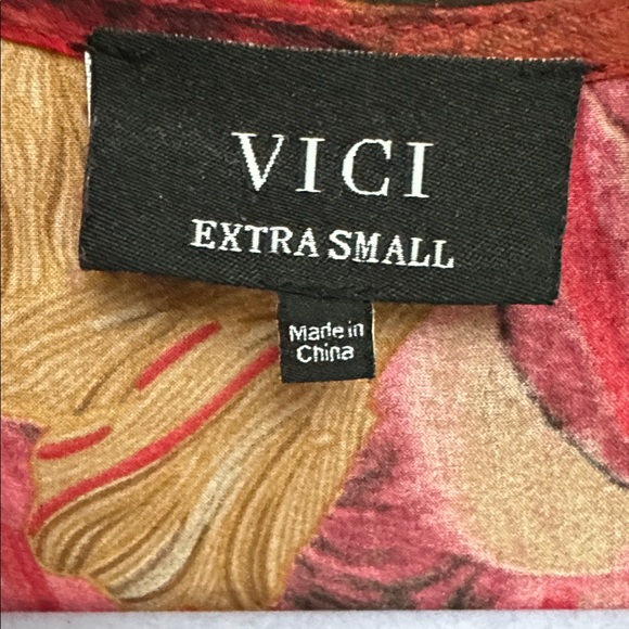 Vici Red, tan and black floral Patterned Bodysuit. Sz XS - Picture 2 of 5